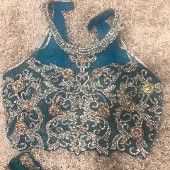 Indian Outfit - Lengha Saree - Picture 4 of 8